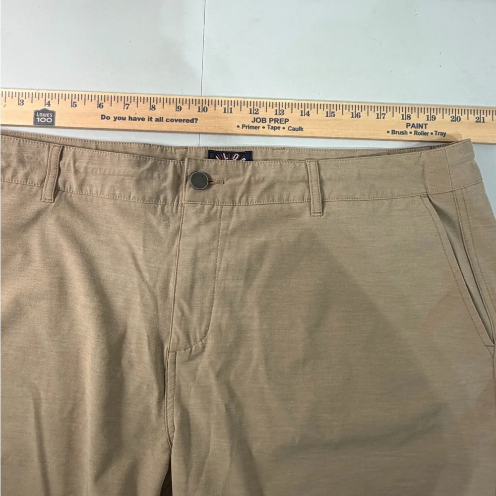 Faherty‎ Shorts Mens 40 Khaki All Day Chino Stretch Zip Pocket Lightweight